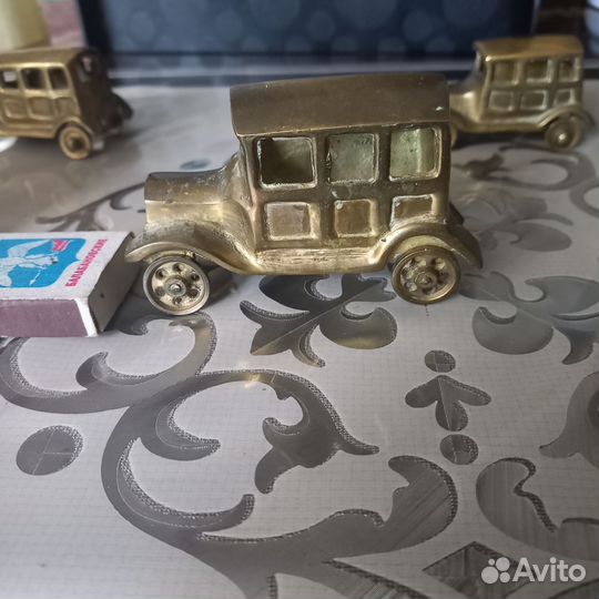 Модель автомобиля латунь