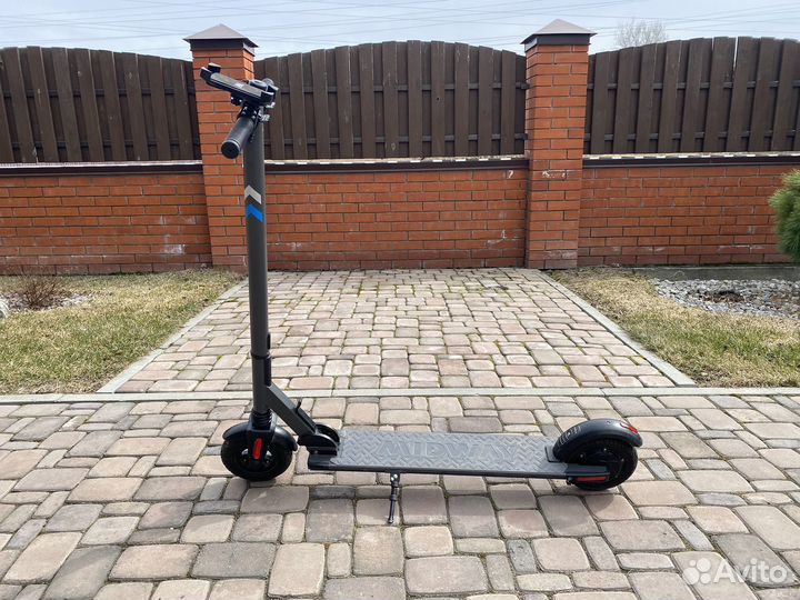 Электросамокат midway 0810