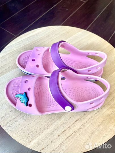 Босоножки crocs для девочки