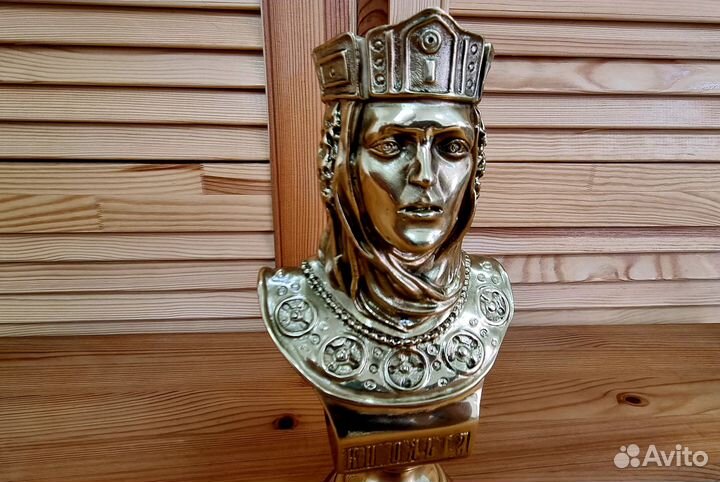 Бронзовый бюст «Княгиня ольга»