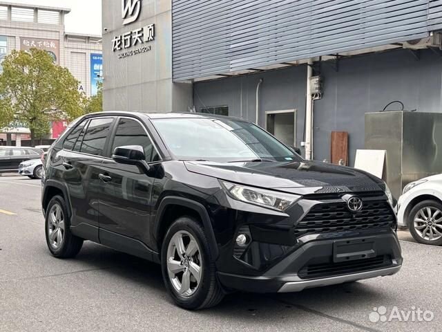 Toyota RAV4 2.0 CVT, 2021, 27 000 км