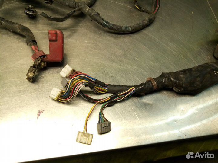 Проводка коса двигателя Toyota Corolla NZE121