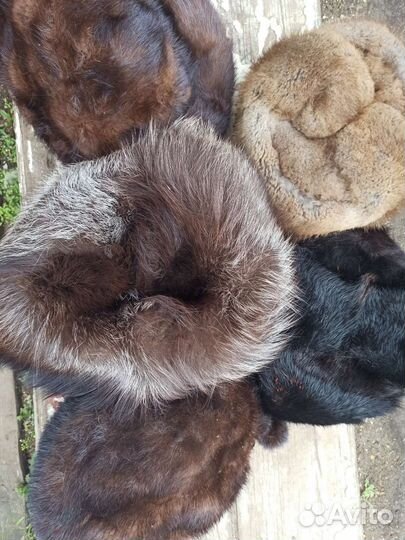 Женские меховые шапки