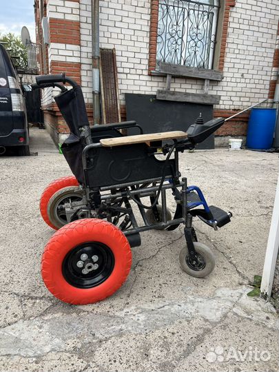 Коляска инвалидная