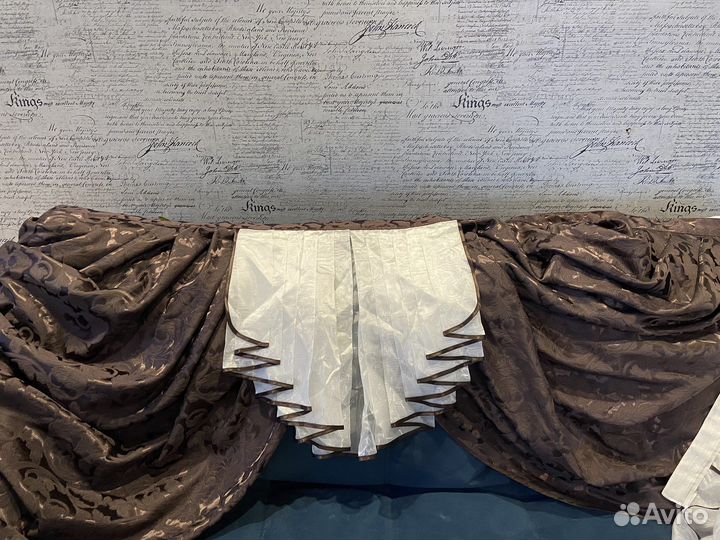 Ламбрикен и шторы комплект