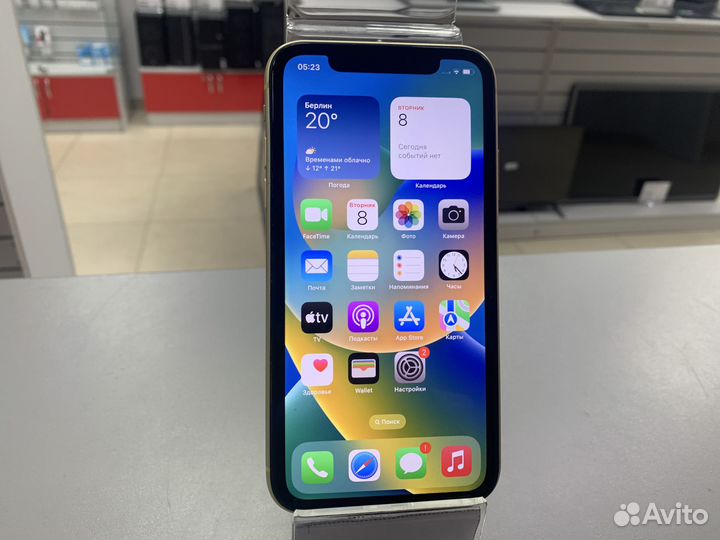 iPhone Xr, 64 ГБ
