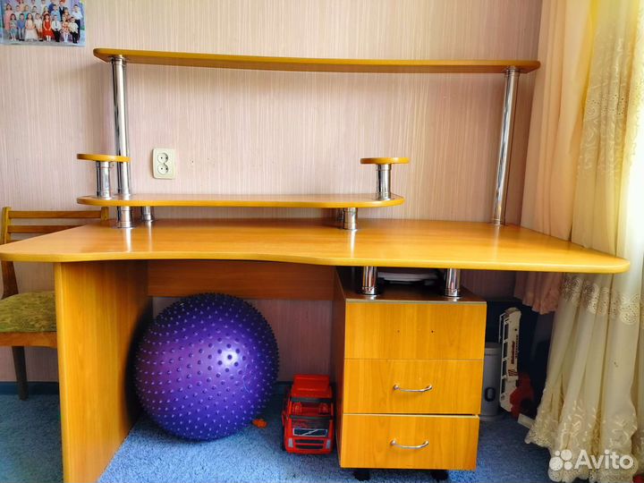 Компьютерный стол бу