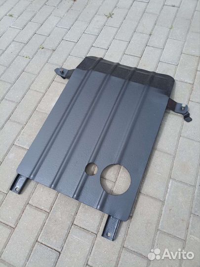 Защита двигателя на Suzuki Grand Vitara