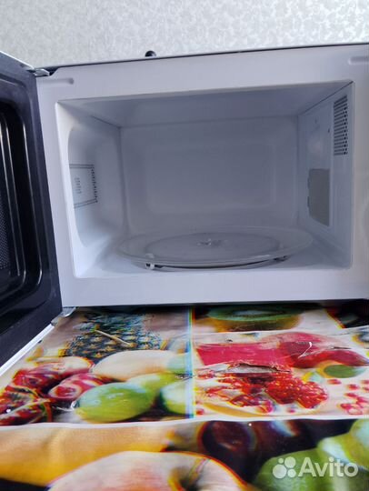 Микроволновая печь midea