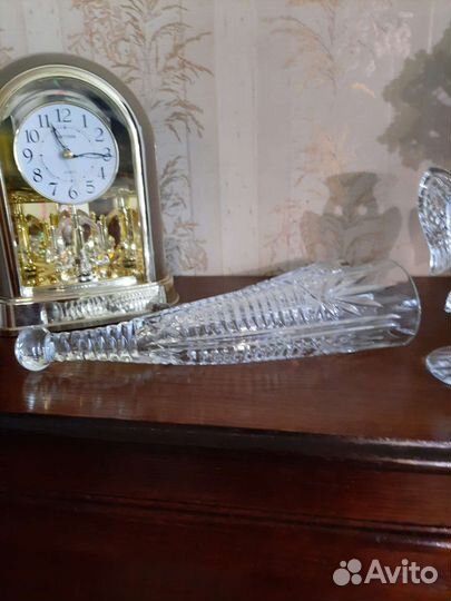 Хрустальные подсвечники, рог хрустальный