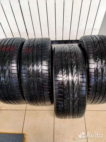 Bridgestone Potenza RE 050A l 235/45 R17 94