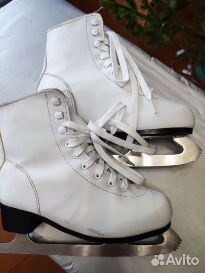 Коньки женские