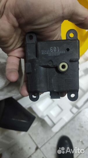 Моторчик заслонки рено лагуна 3 601 номер