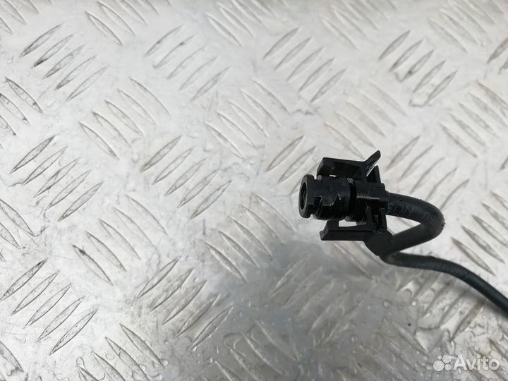 Трубка расширительного бачка Citroen C4 1.6 2010г