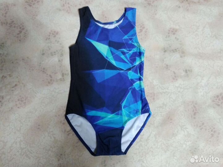 Гимнастический купальник на мальчика