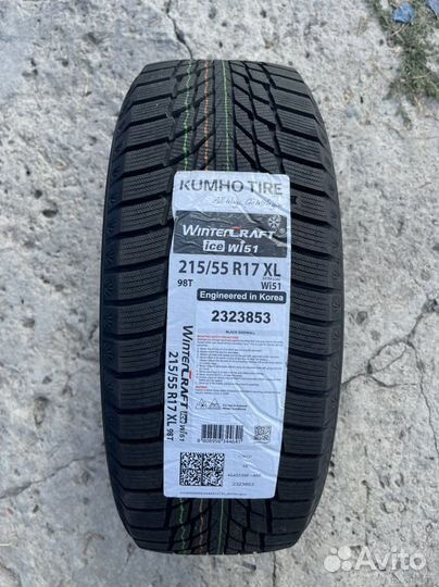 Kumho WinterCraft Ice Wi32 215/55 R17 98T