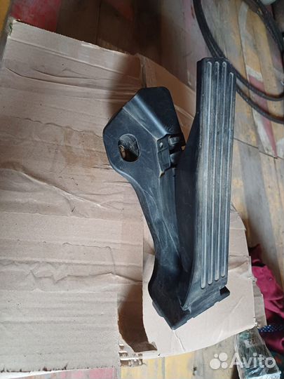 Педаль газа Гольф 5