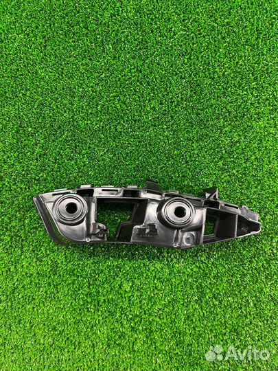 Кронштейн переднего бампера левый jetta 6 14-18