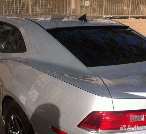 Козырек на заднее стекло Chevrolet Camaro 2010