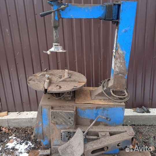 Станок монтажный б/у