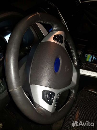 Ford Explorer руль 2013, зеркало и передний привод