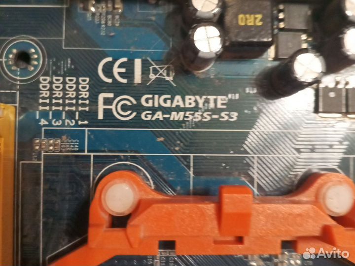 Материнская плата