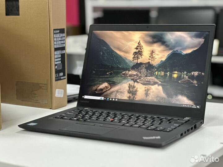 Шустрый ноутбук I5-6200U IPS 8 озу