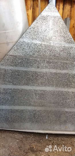 Оцинкованное железо. Крыша беседки