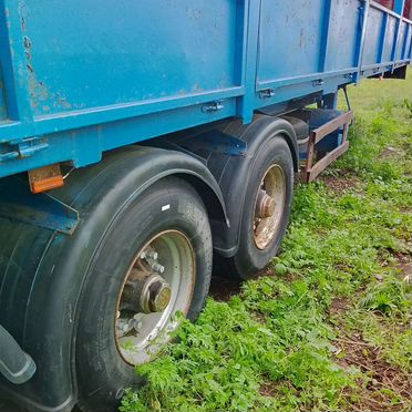 Полуприцеп контейнеровоз СЗАП 9915, 2005