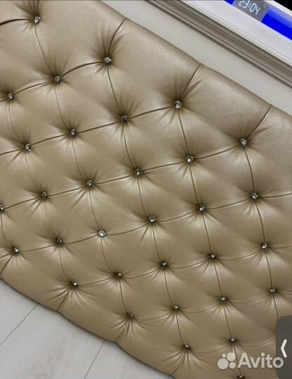 Мягкое изголовье для кровати каретная стяжка
