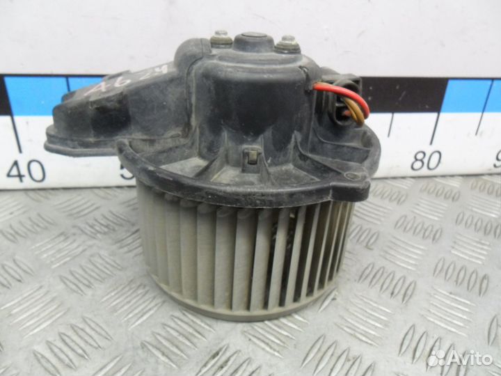 Б/У Моторчик отопителя H-87мм Audi A6 C5