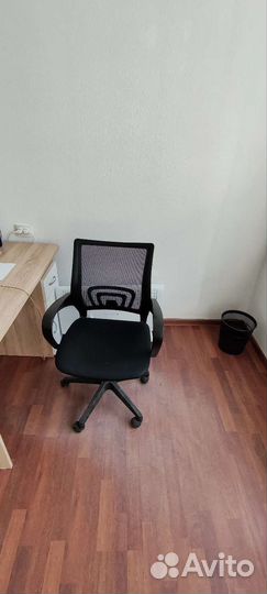 Компьютерное офисное кресло