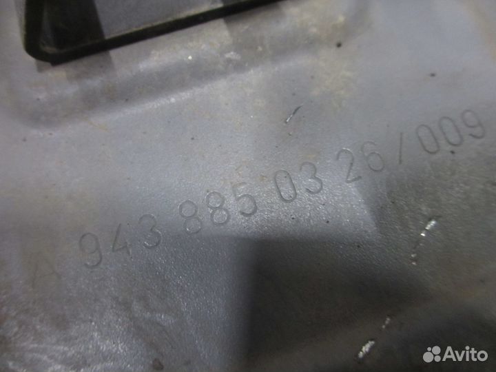 Накладка переднего бампера центральная Mercedes-Be