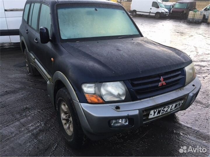 Разбор на запчасти Mitsubishi Pajero / Montero 200