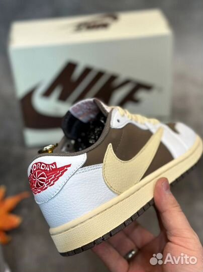 Кроссовки Nike Air Jordan 1 Low Travis Scott