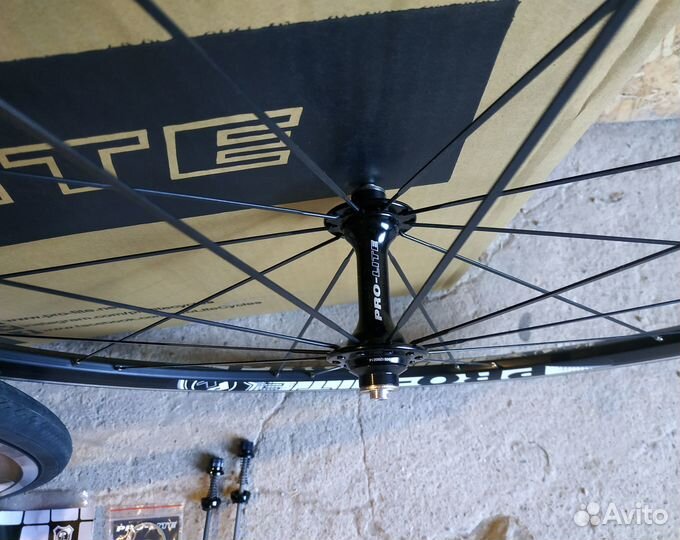 Новыe шоссейныe аеро колёса Pro Lite в Сборе