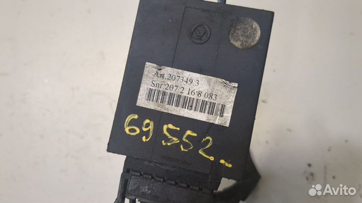 Реле бензонасоса Chrysler Voyager, 2000