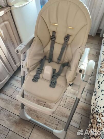 Стул для кормления