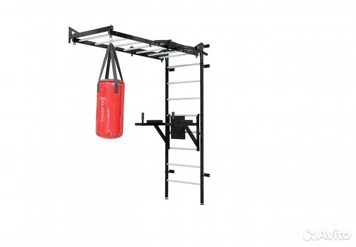 Шведская стенка с брусьями и боксерским мешком