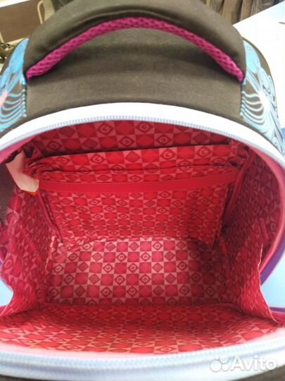 Школьный рюкзак