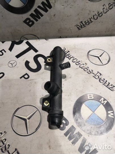 Корпус термостата Bmw 3-Series E46 M43B19TU 2000