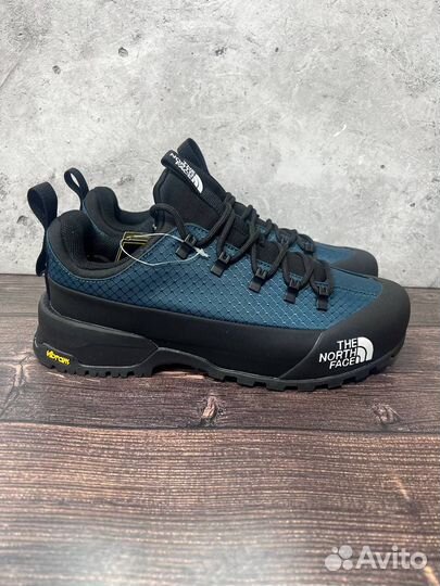 Кроссовки The North Face