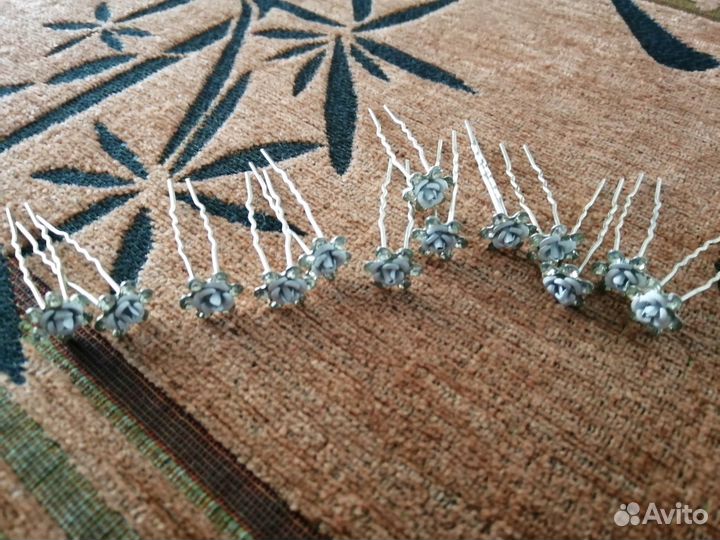 Шпильки для волос