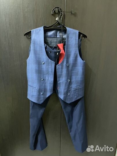 Школьный костюм тройка unikkids