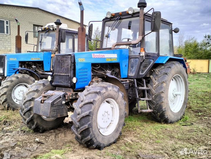 Трактор МТЗ (Беларус) 1221.2, 2008