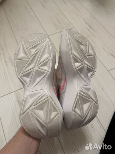 Кроссовки nike, reebok