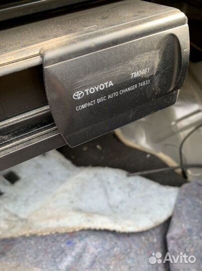 CD-Чейнджер Toyota Camry 30