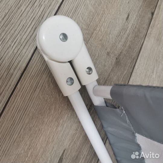 Бортик-ограничитель для кровати