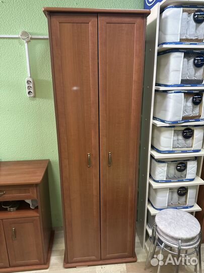 Шкафы и комод