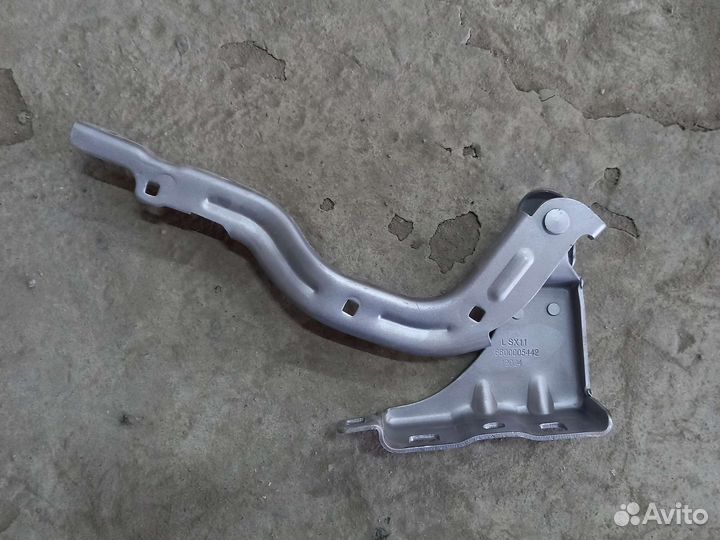 Петля капота Geely Coolray SX11 6600005442 левая